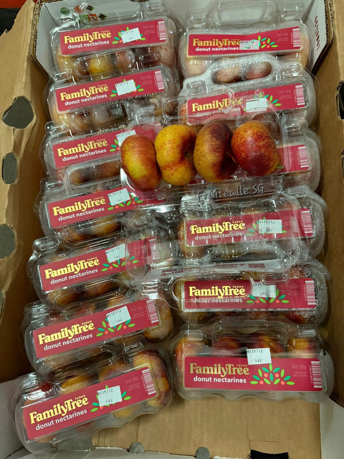 Peaches - USA Yellow Donut Nectarine | Family Tree Orchard