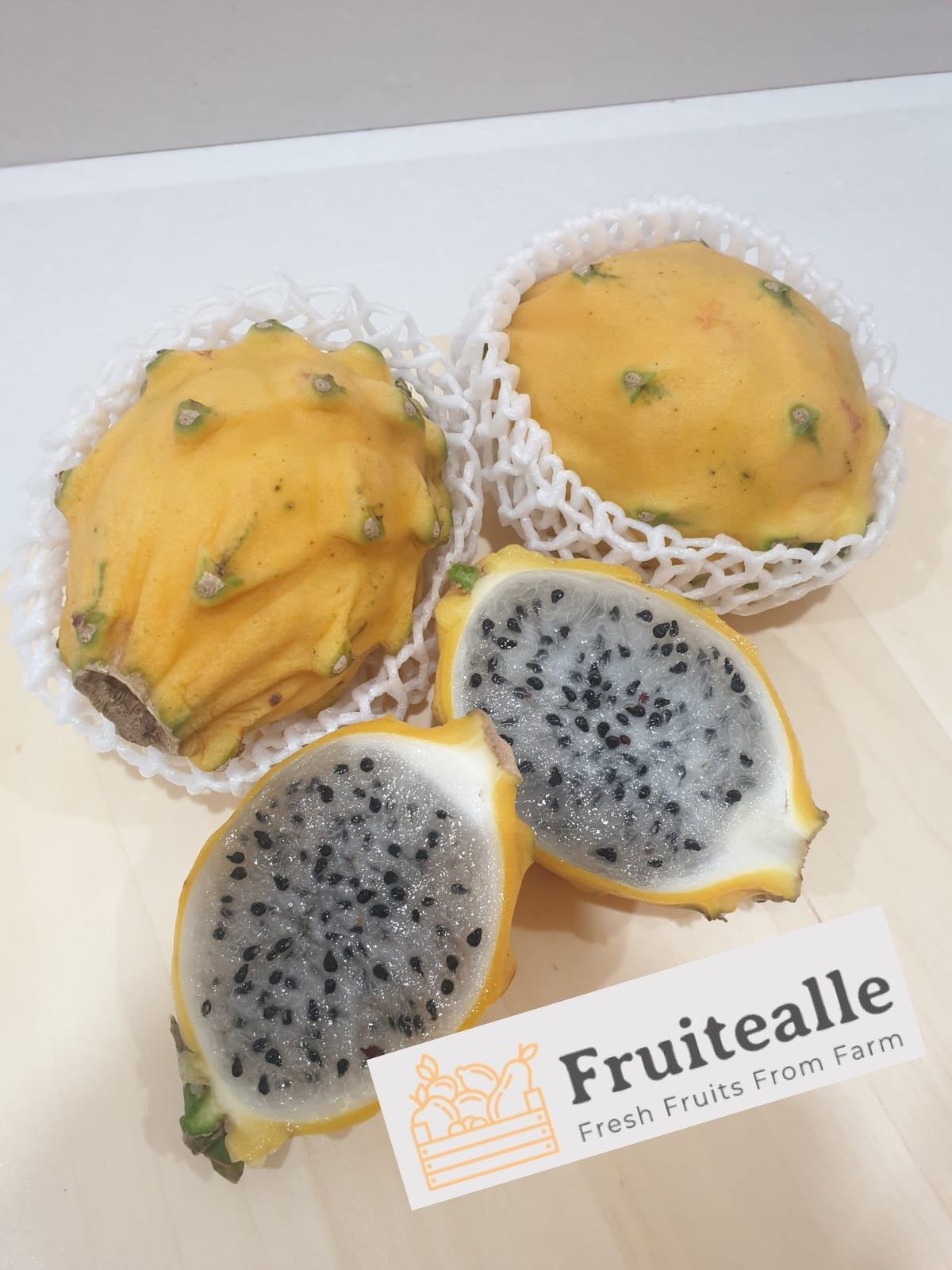 Dragonfruit - Ecuador Yellow Pitahaya