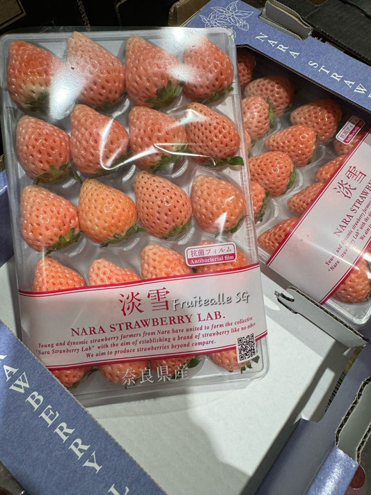 Japan Strawberry - Pink Strawberries | Awayuji 淡雪 | Nara Lab