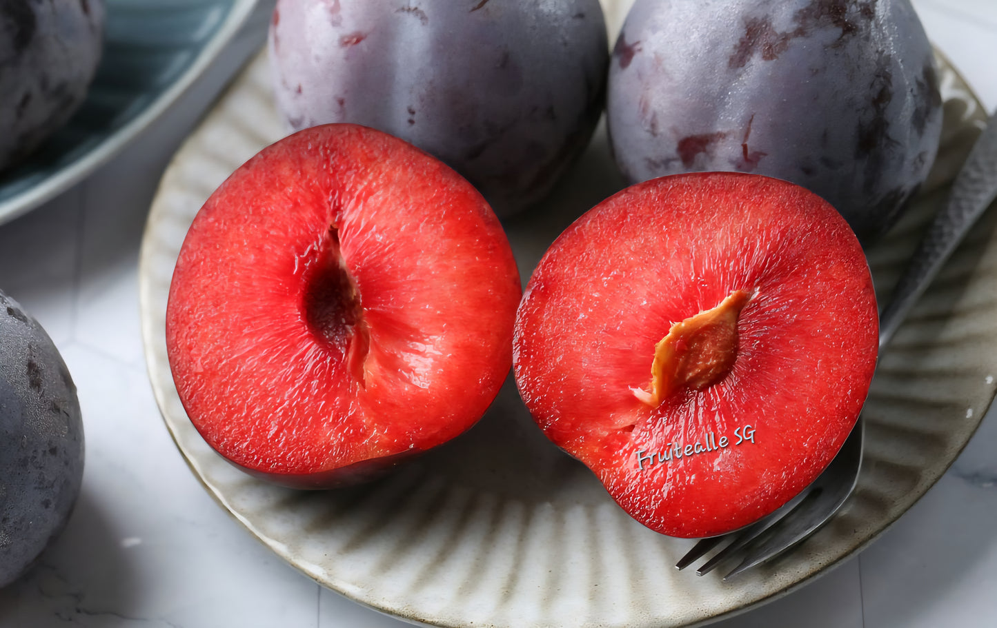 Plum - USA Midnight Rose™ Apricots Plum/ Aprium | Family Tree Orchards