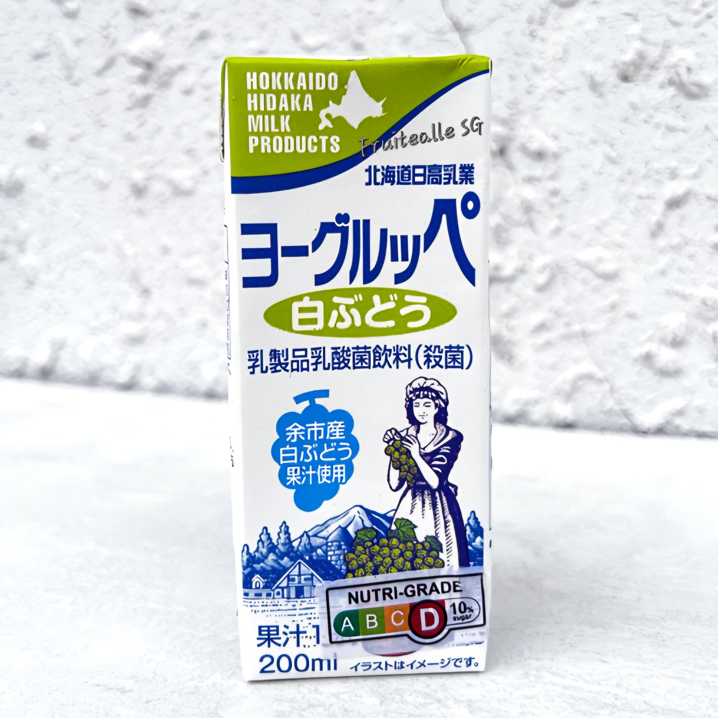 Snack - Hokkaido White Grape Yoghurppe 北海道日高牛乳 | 200ml