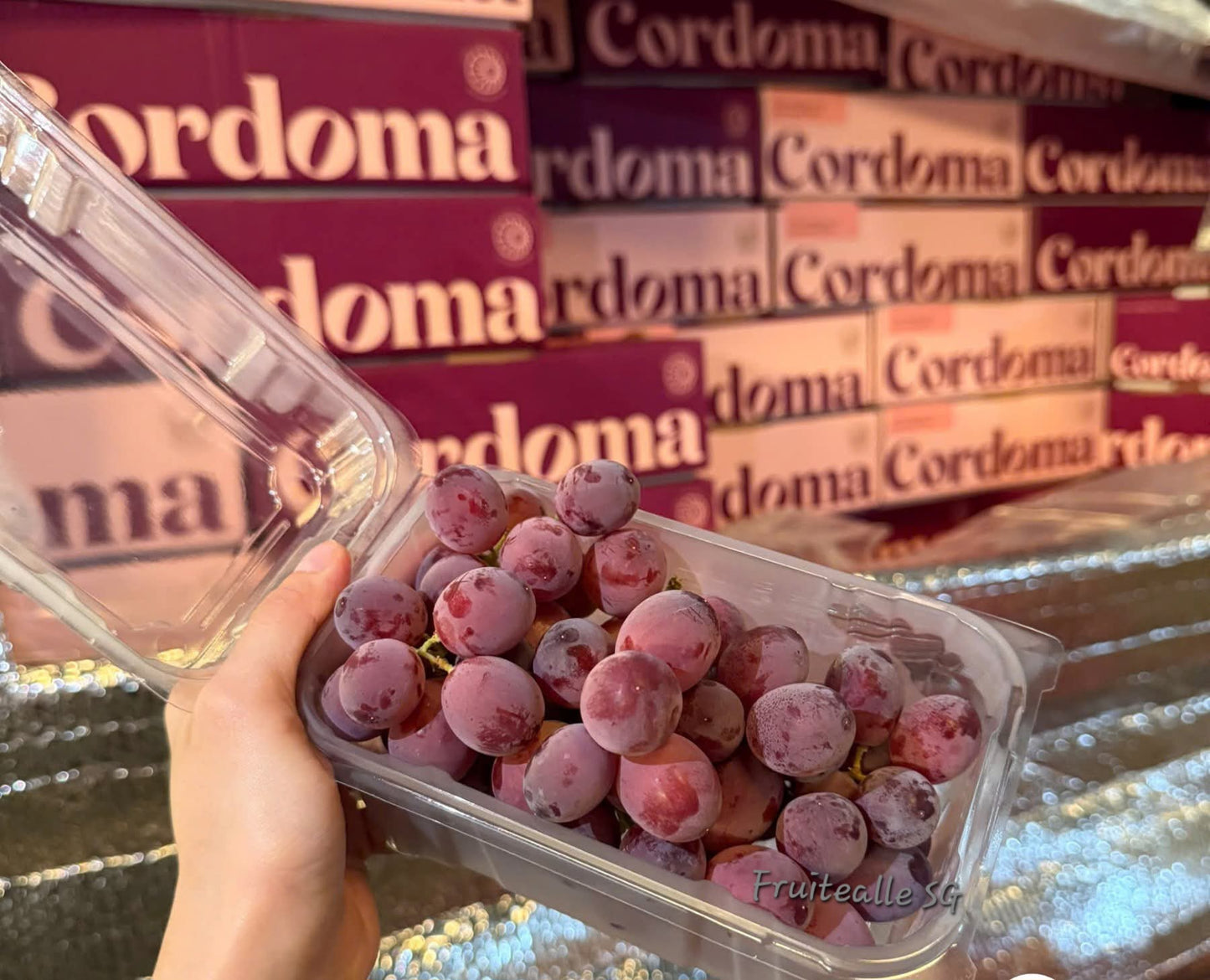 Grapes - Red Seedless [Crunchy Pop™] | Australia Growers