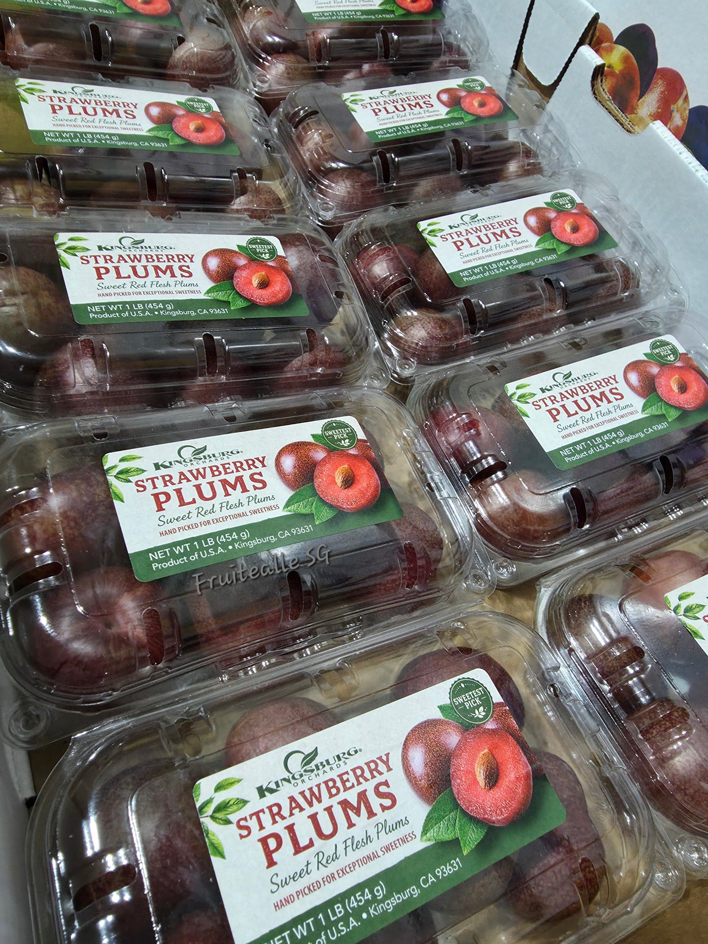 Plum - USA Strawberry Plums | Kingsburg™ Orchards