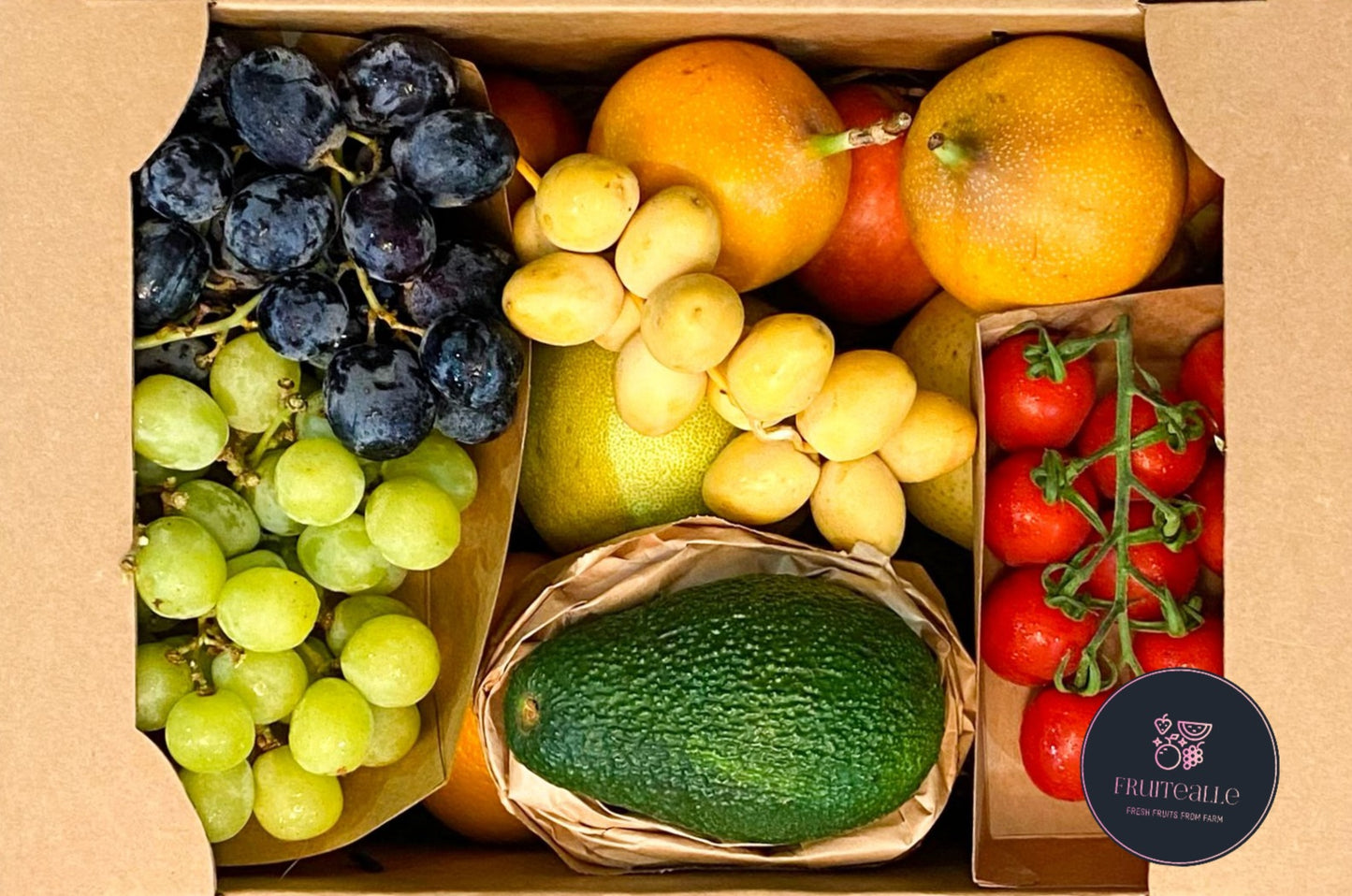 .🌈 "#Omakase" Rainbow Fruits Hamper "leave it to us to decide" Set
